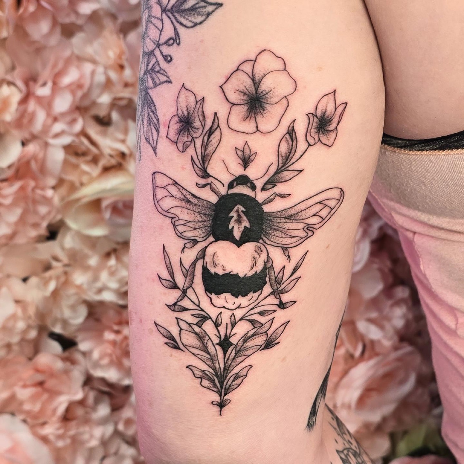 Fine-line tattoo by Kenzie Campbell, portfolio piece 10